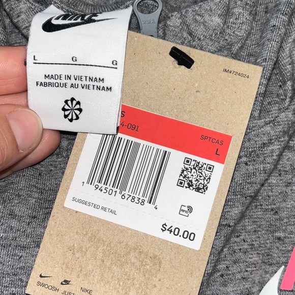 Nikes girls hoodie size large NWT - Picture 4 of 6